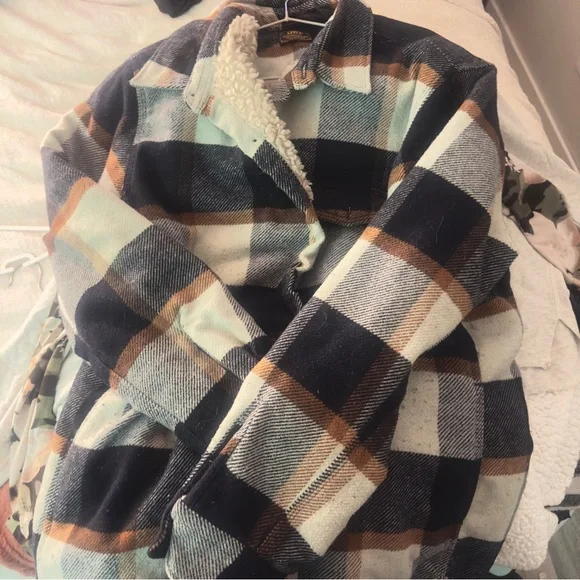 Levi's skateboarding edition Sherpa flannel jacket - Picture 3 of 11
